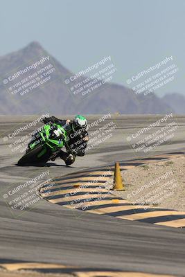 media/Oct-02-2025-Racers Edge (Thu) [[2c91cb6ab3]]/2-A Group/Session 5-Turn 12 (130pm)/